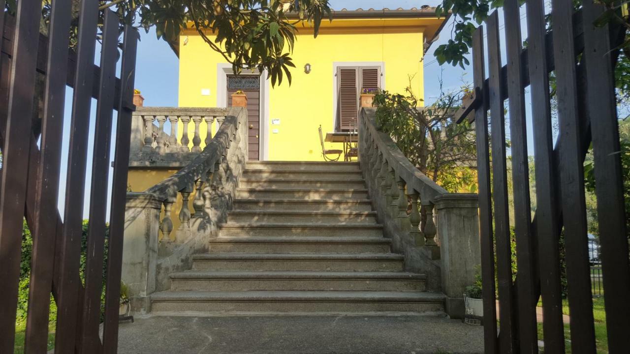 Villa Casolare Al Dopolavoro Lucca Exterior foto